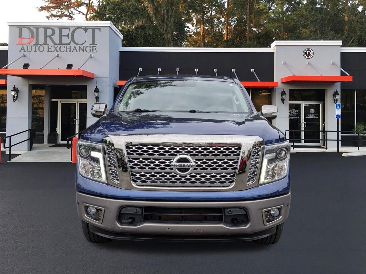 Nissan Titan Platinum Reserve Crew Cab 4WD 2018