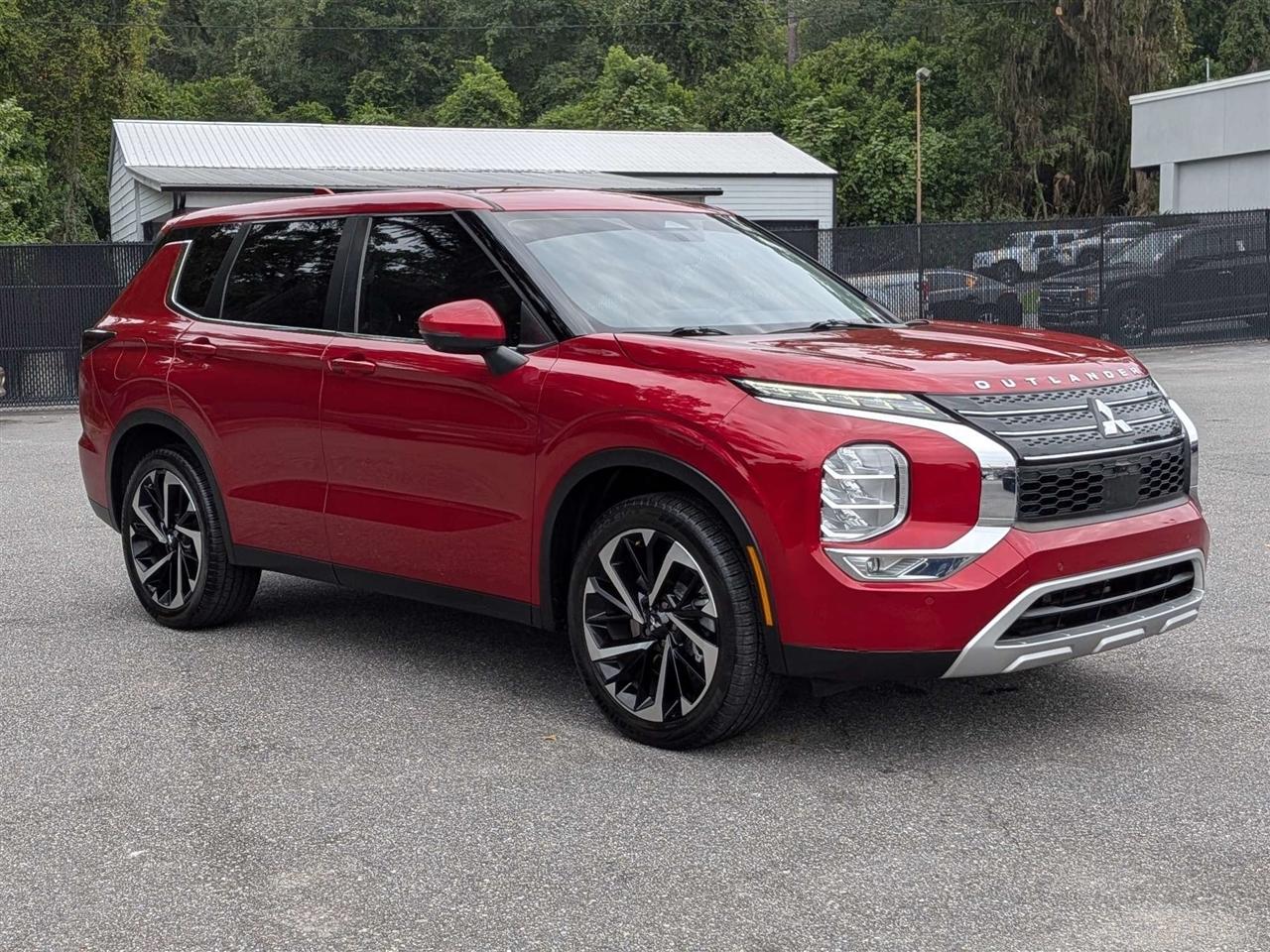 Mitsubishi Outlander SE 2WD 2023