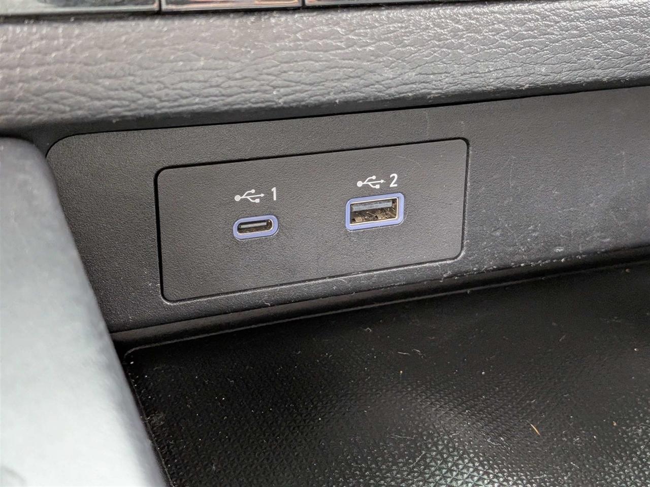 Mitsubishi Outlander SE 2WD 2023