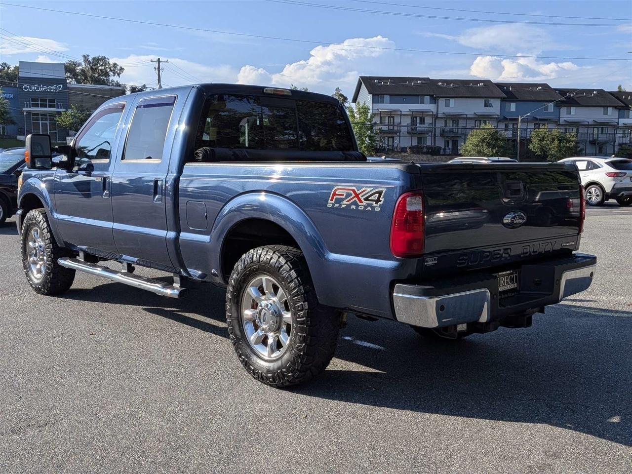 Ford F-250 SD Lariat Crew Cab 4WD 2016