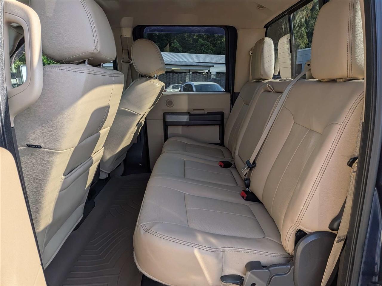 Ford F-250 SD Lariat Crew Cab 4WD 2016