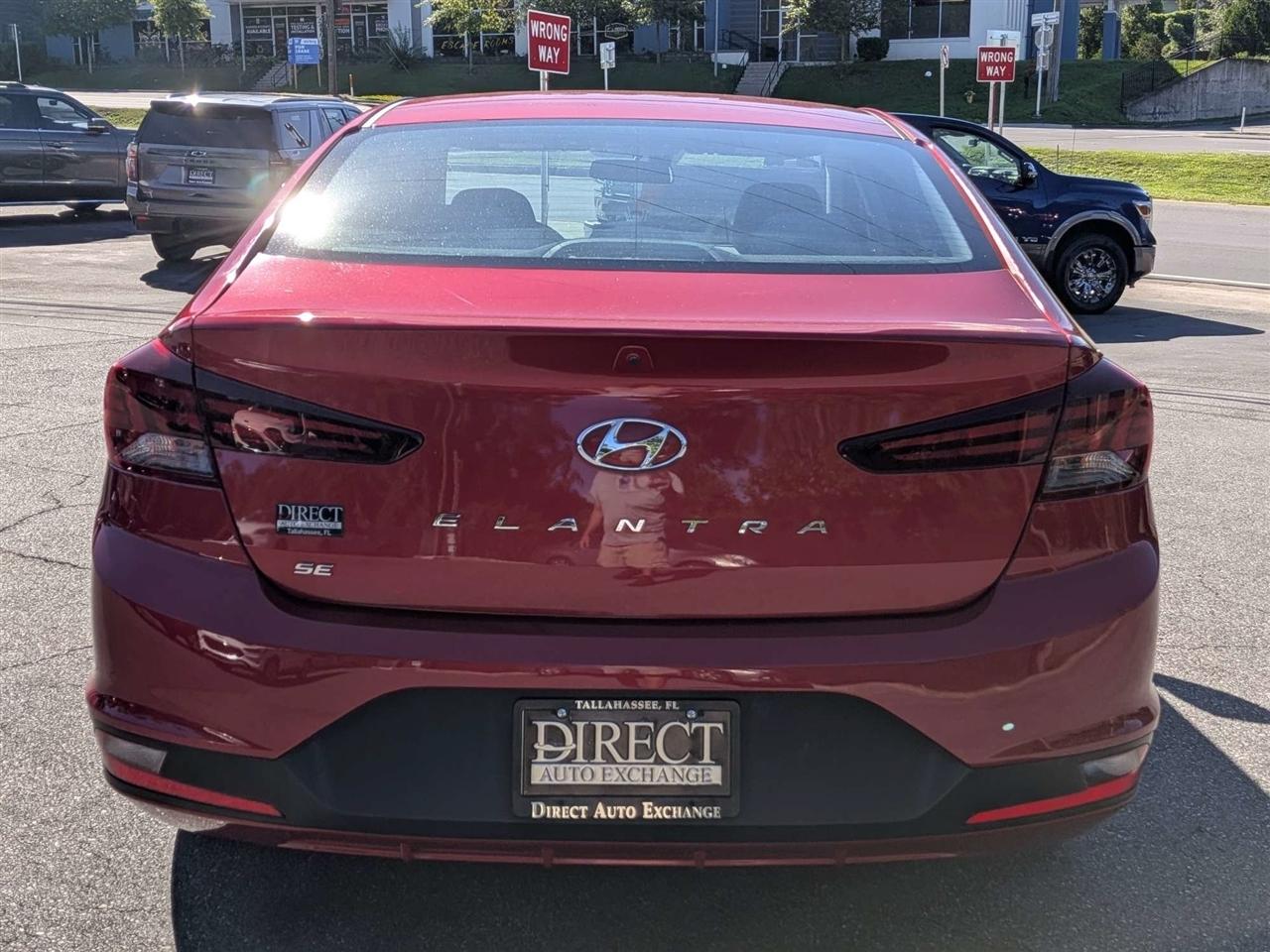 Hyundai Elantra SE 6M 2020