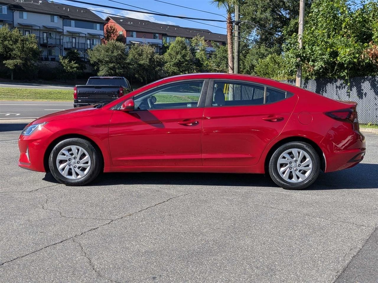 Hyundai Elantra SE 6M 2020