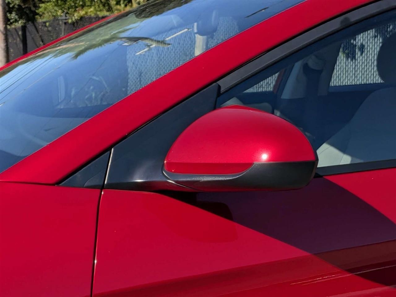 Hyundai Elantra SE 6M 2020