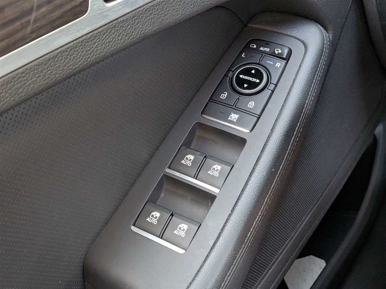 Genesis G80 3.8 2017