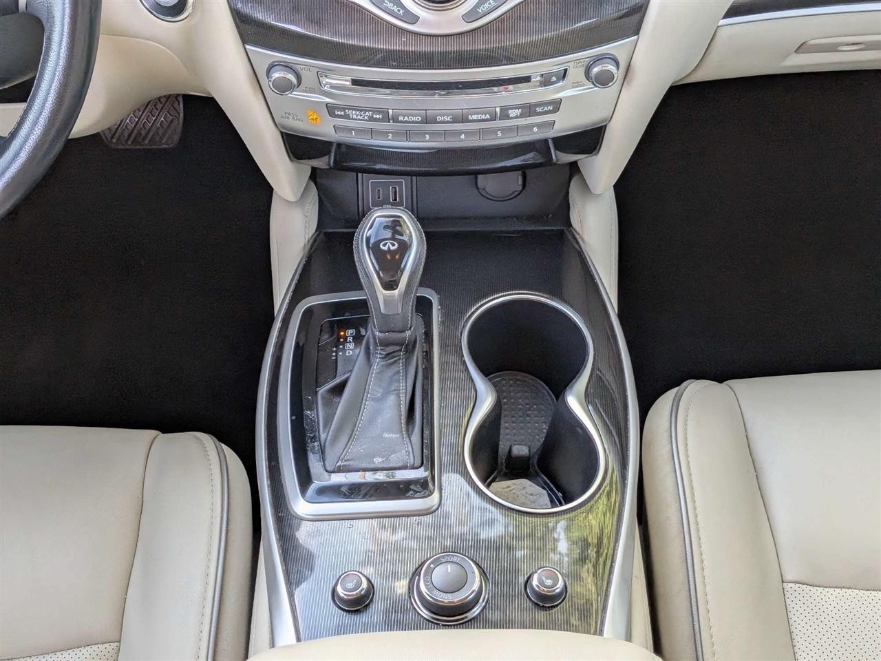 Infiniti QX60 PURE 2020