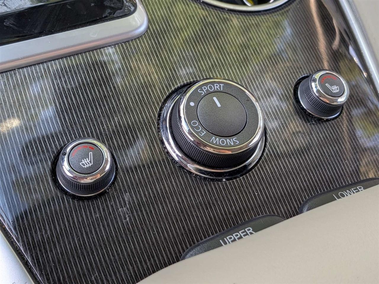 Infiniti QX60 PURE 2020