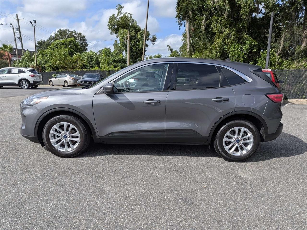 Ford Escape SE 2021