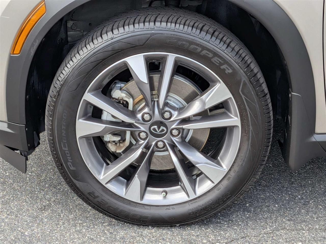 Infiniti QX60 Luxe 2022
