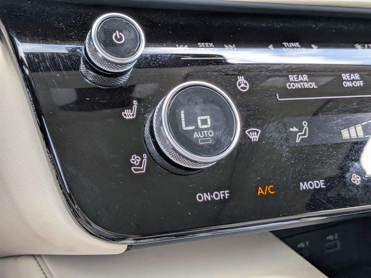 Infiniti QX60 Luxe 2022