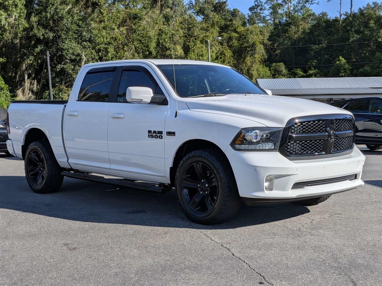 RAM 1500 Sport Crew Cab SWB 4WD 2018