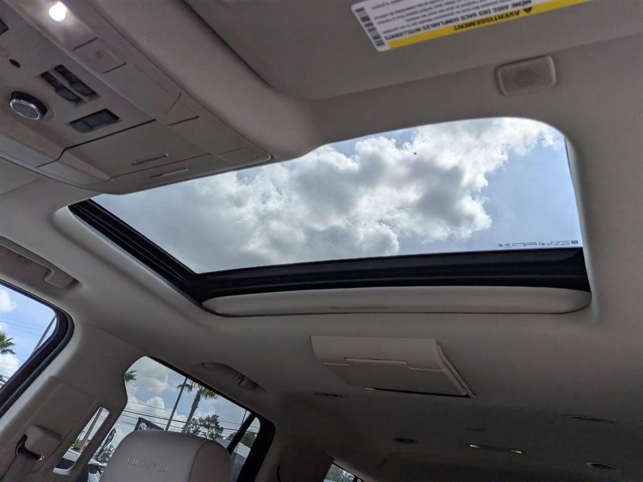GMC Yukon Denali 2WD 2020