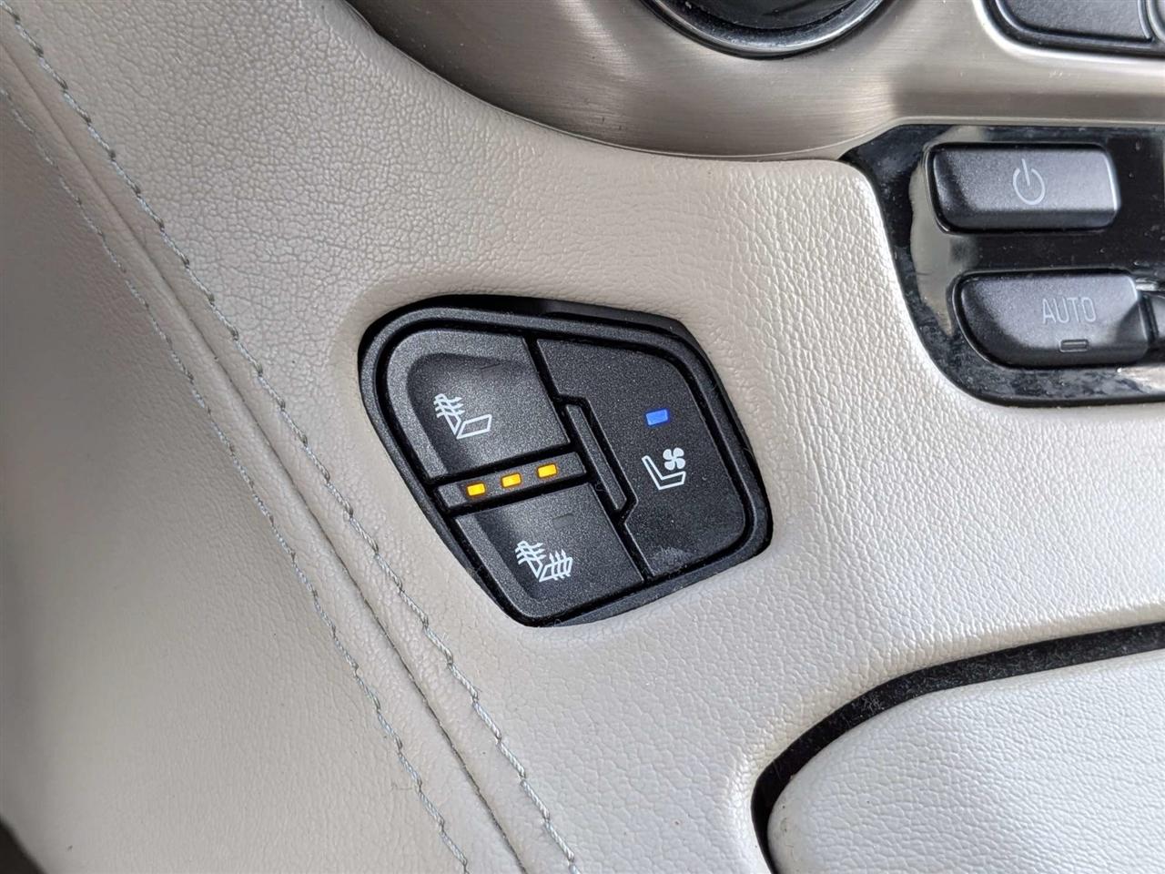 GMC Yukon Denali 2WD 2020