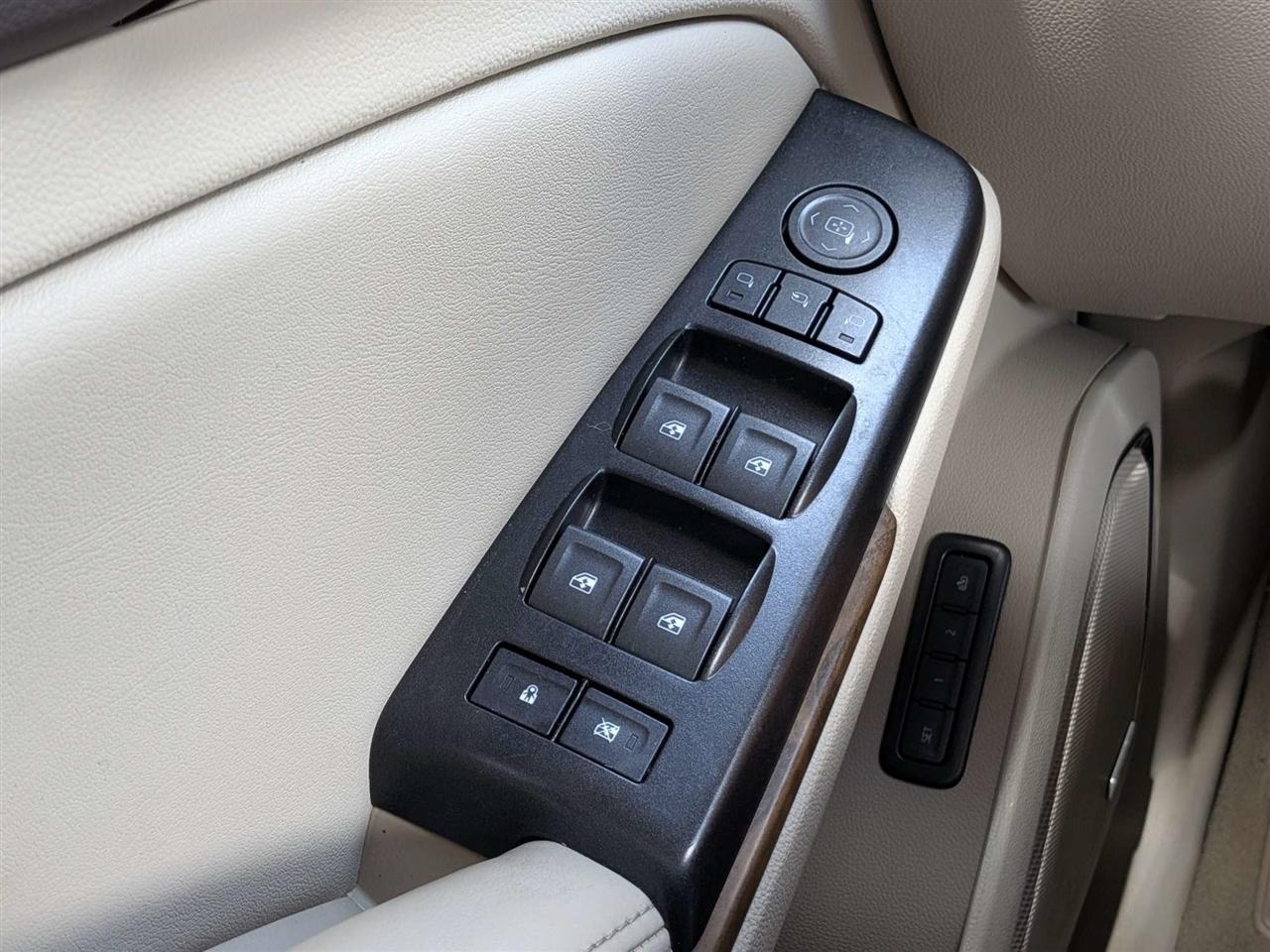 GMC Yukon Denali 2WD 2020