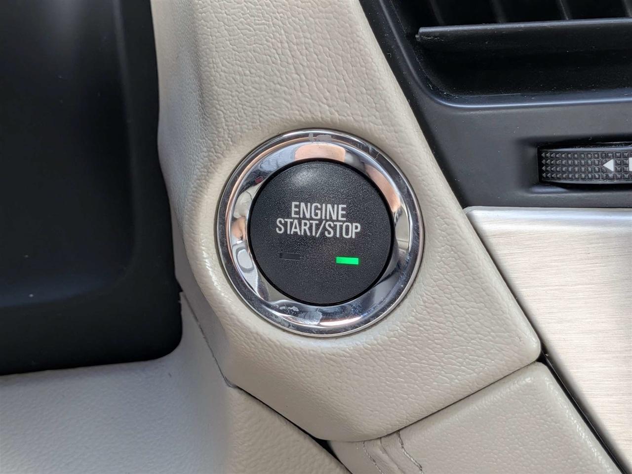 GMC Yukon Denali 2WD 2020