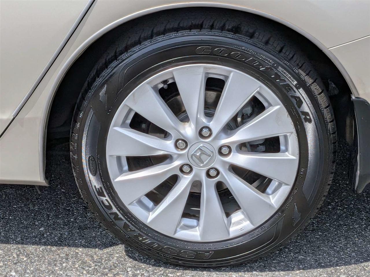 Honda Accord EX-L V6 Sedan AT 2015