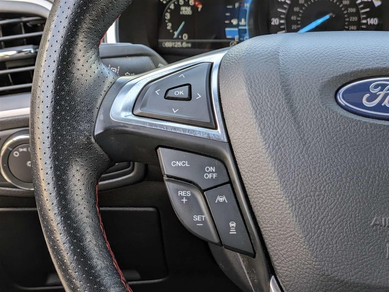 Ford Edge SEL FWD 2021