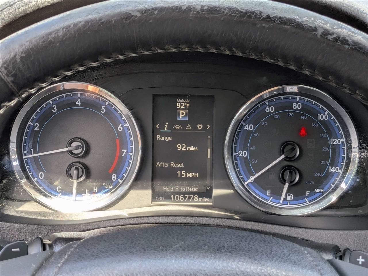 Toyota Corolla L CVT 2017