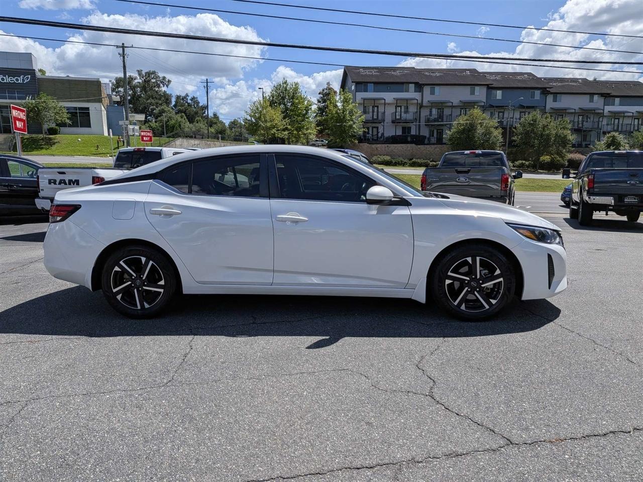 Nissan Sentra SV 2024