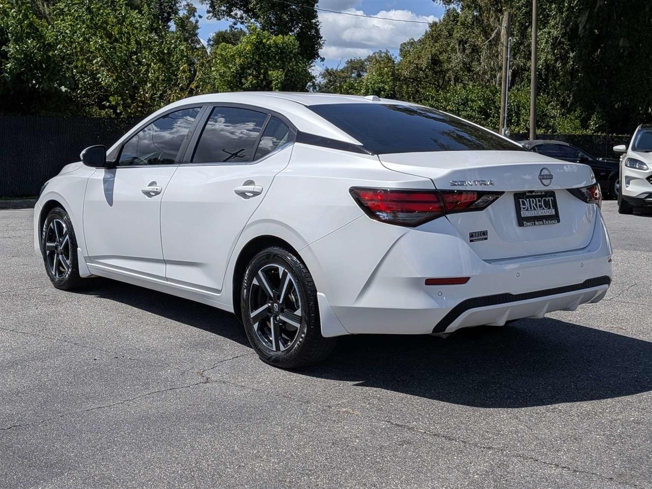 Nissan Sentra SV 2024