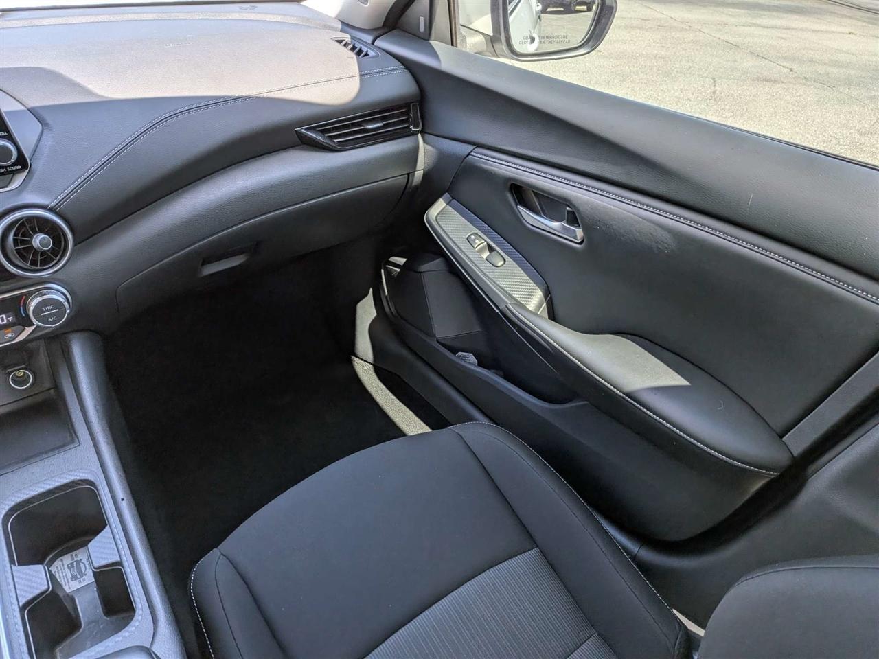 Nissan Sentra SV 2024