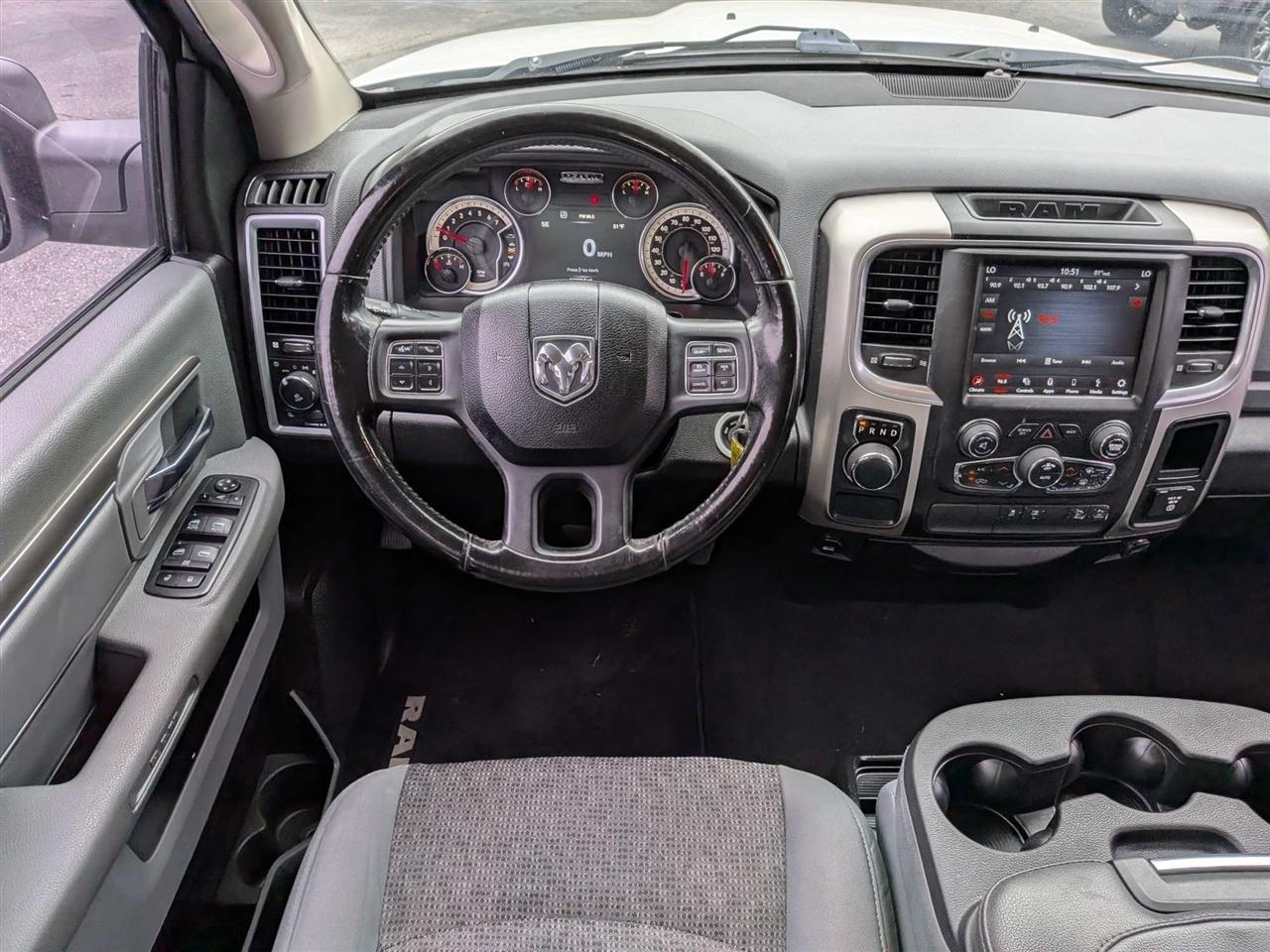 RAM 1500 Classic Tradesman Crew Cab LWB 2WD 2019