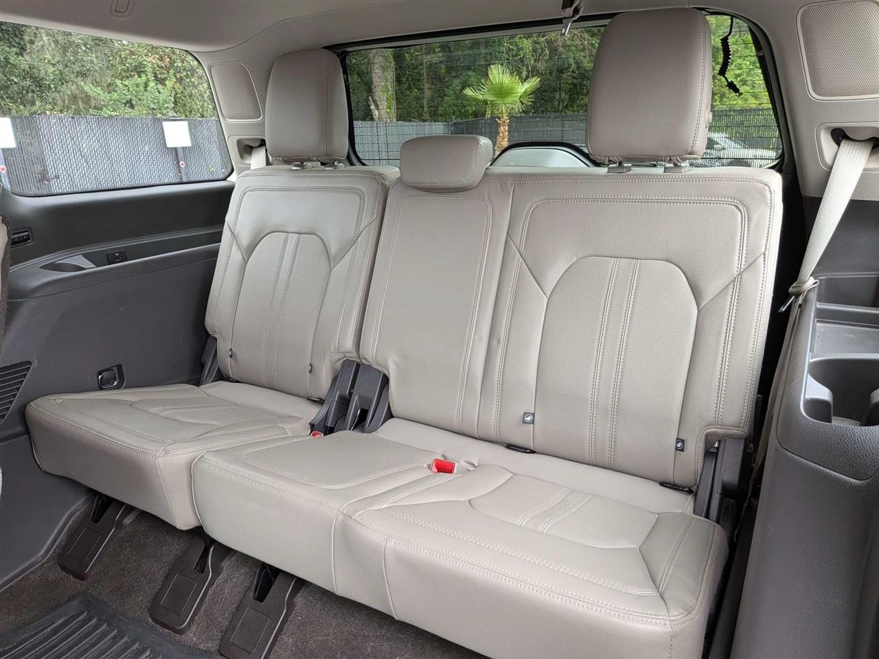 Ford Expedition Limited 2020