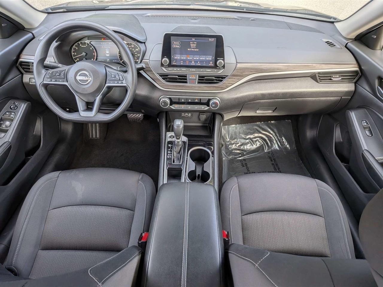Nissan Altima 2.5 SV 2024