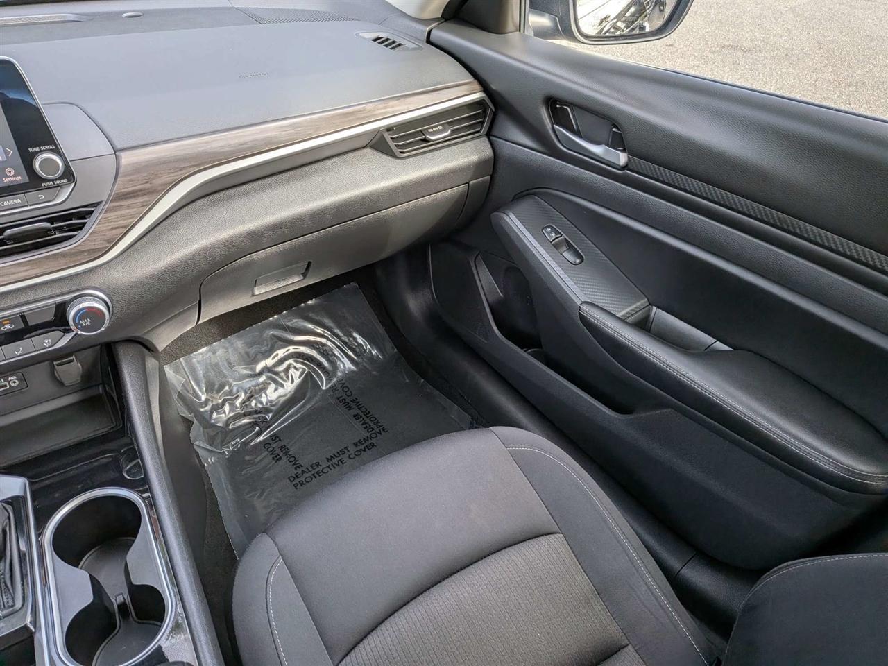 Nissan Altima 2.5 SV 2024