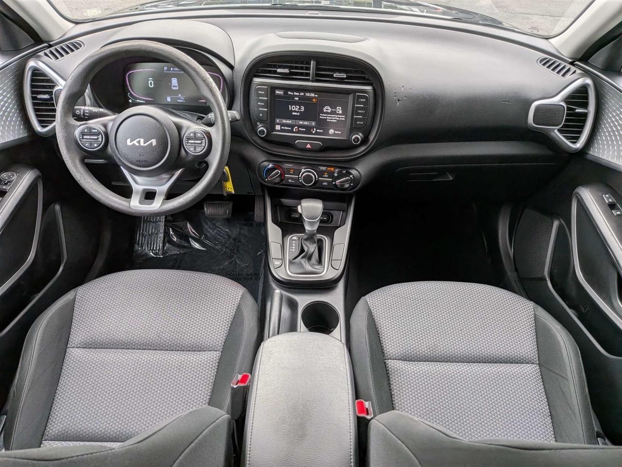 Kia Soul LX CVT 2023