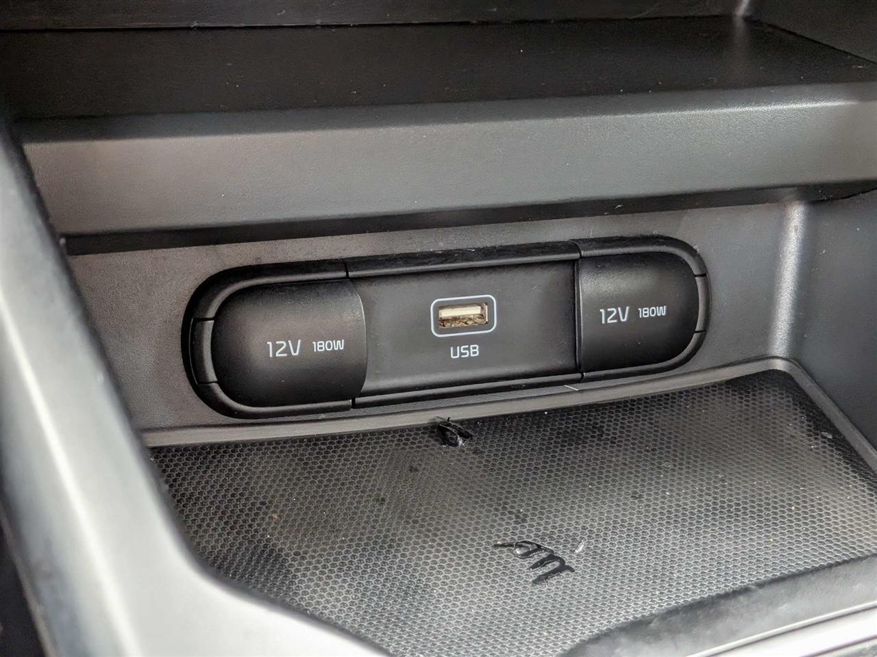 Kia Soul LX CVT 2023