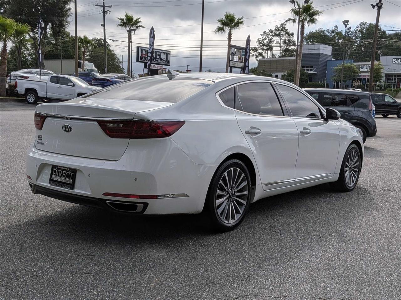 Kia Cadenza Premium 2019