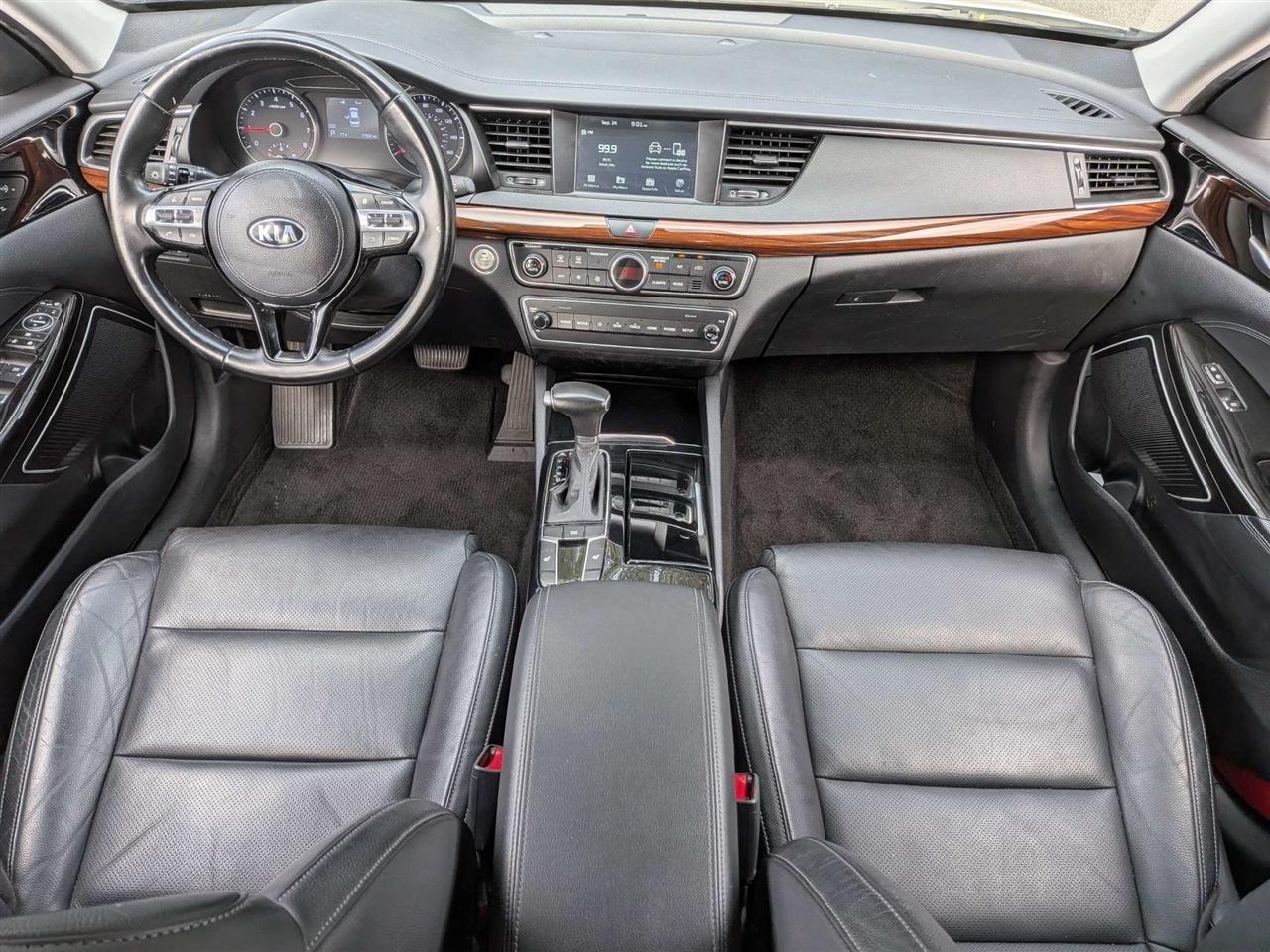 Kia Cadenza Premium 2019