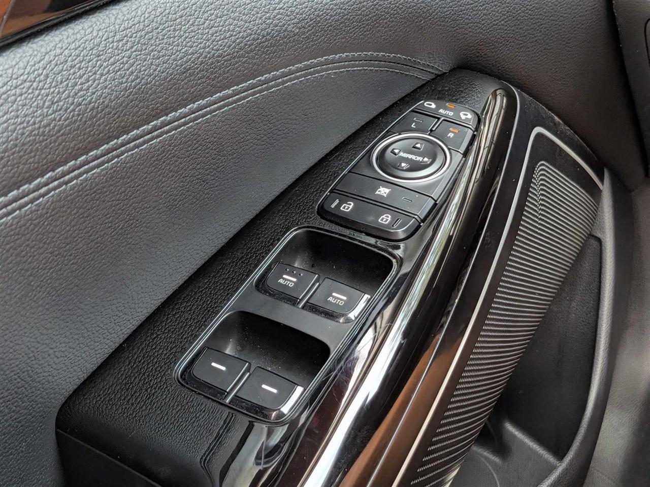 Kia Cadenza Premium 2019
