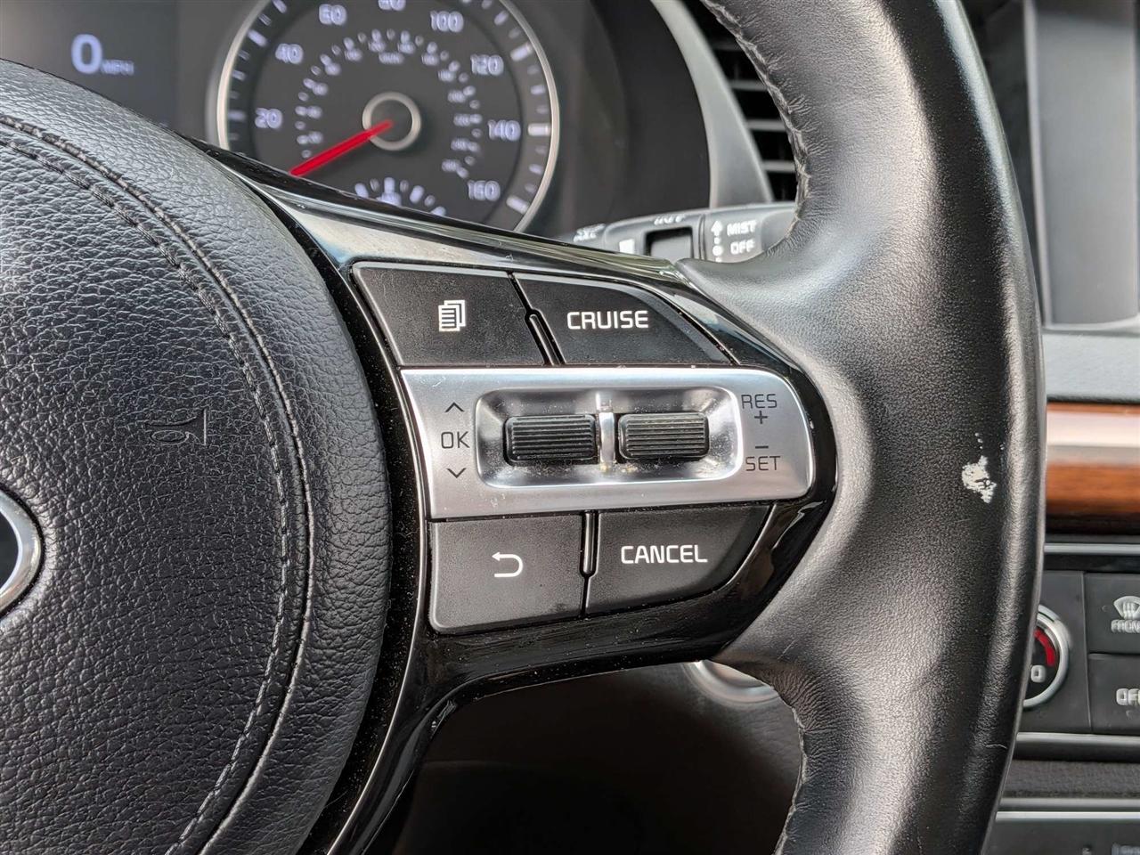 Kia Cadenza Premium 2019