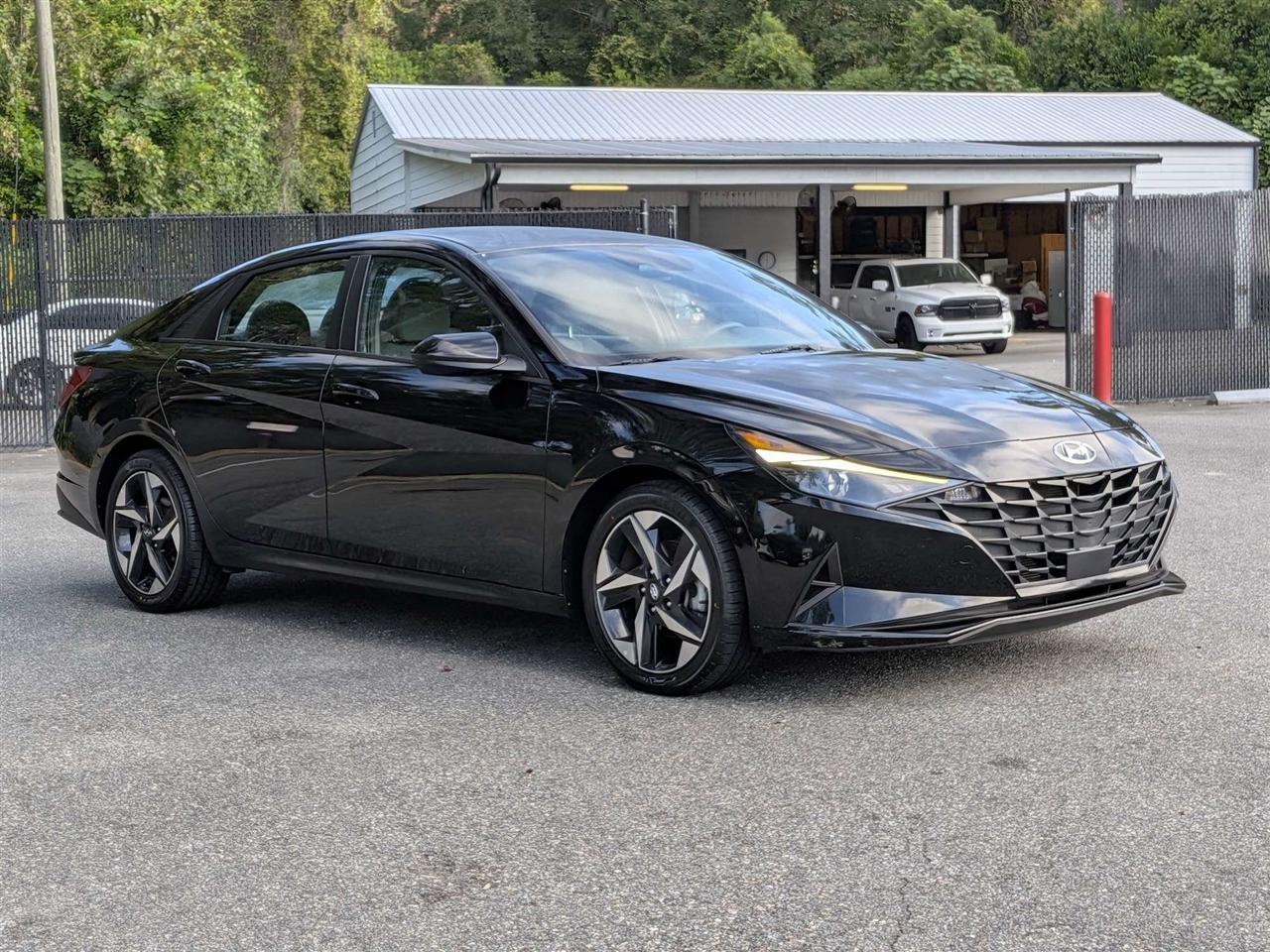 Hyundai Elantra SEL 2023