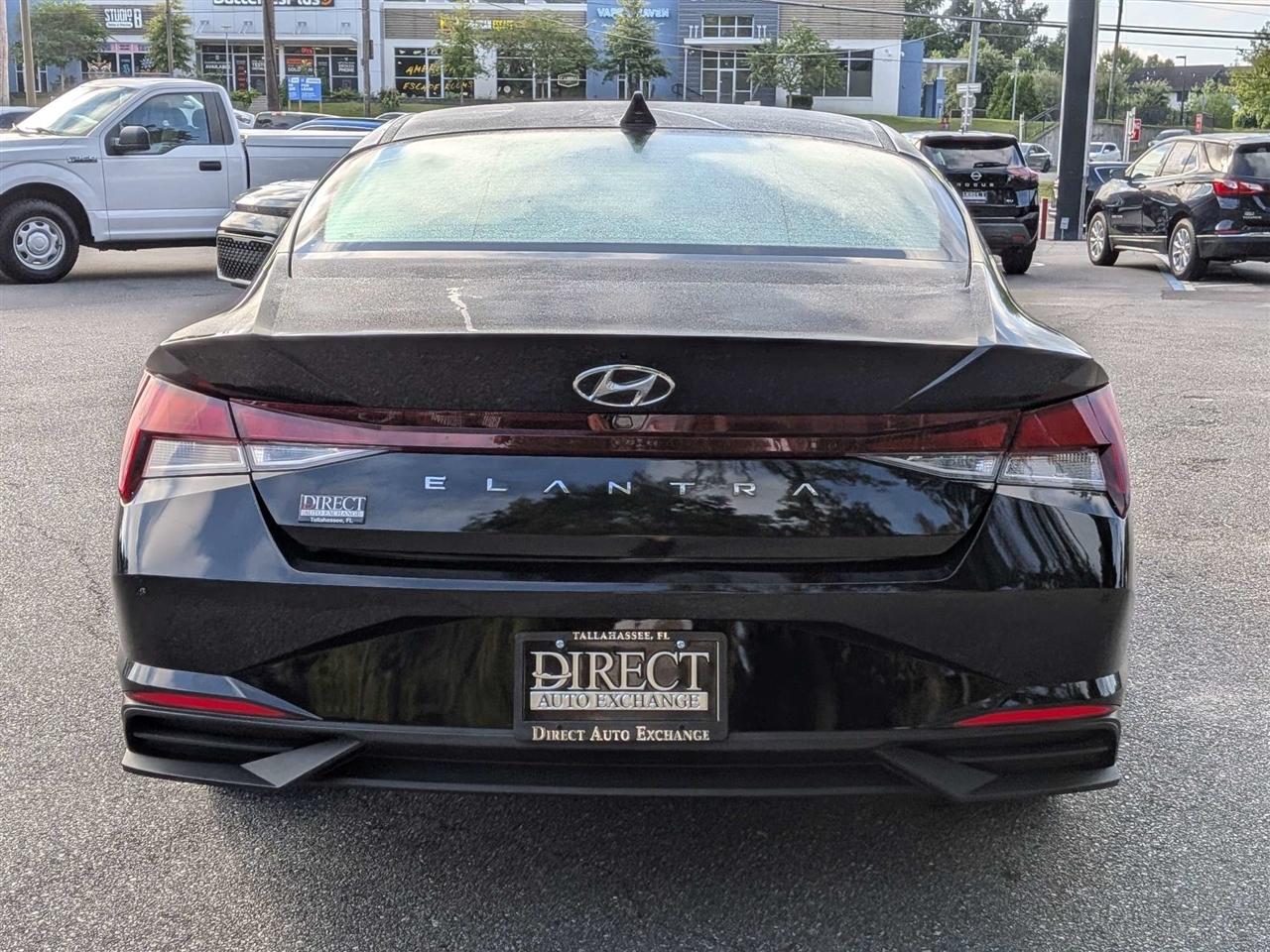 Hyundai Elantra SEL 2023