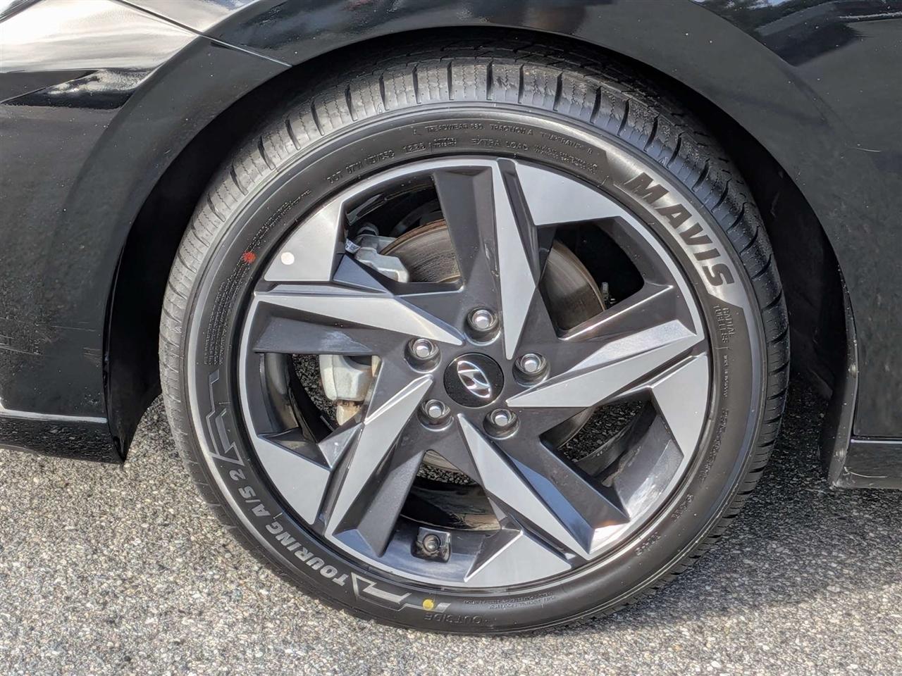 Hyundai Elantra SEL 2023