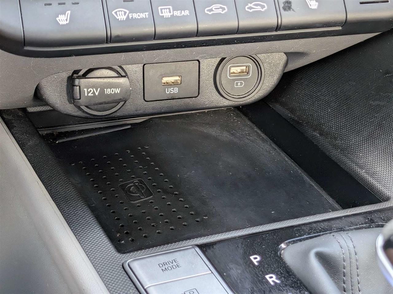 Hyundai Elantra SEL 2023