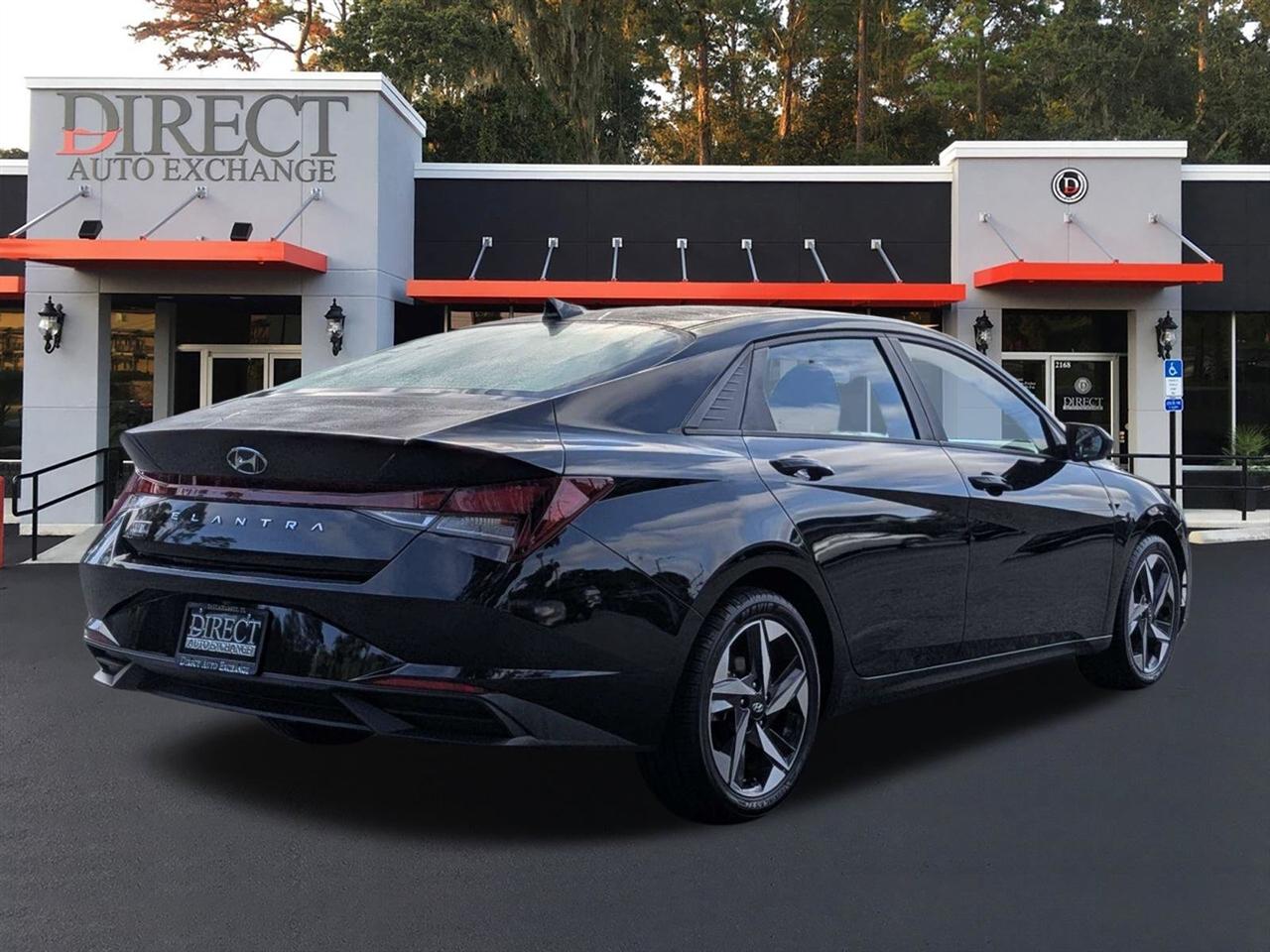 Hyundai Elantra SEL 2023