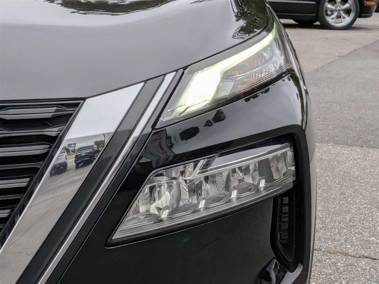 Nissan Rogue SV 2023