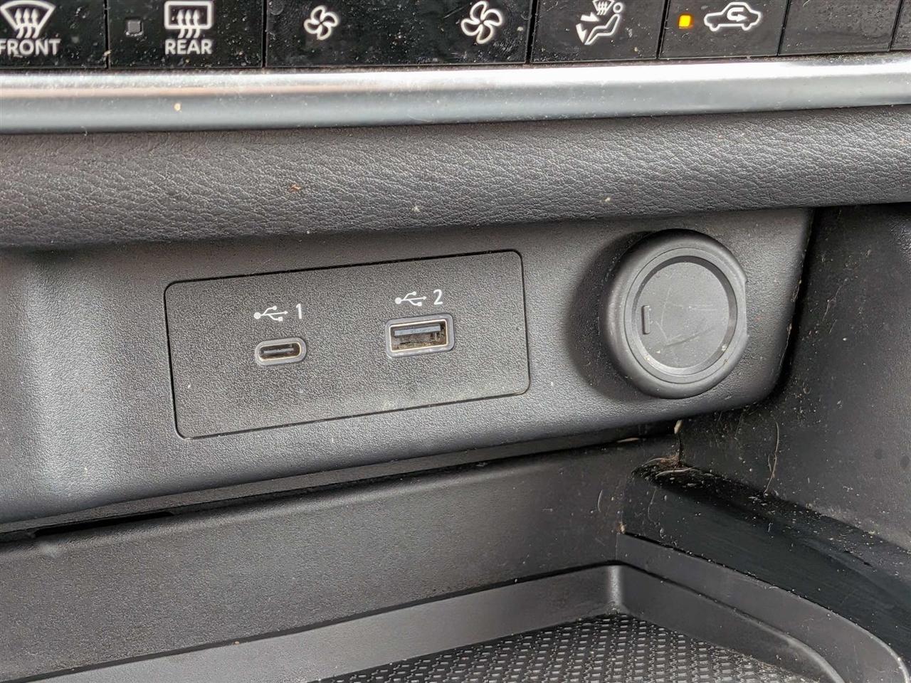 Nissan Rogue SV 2023