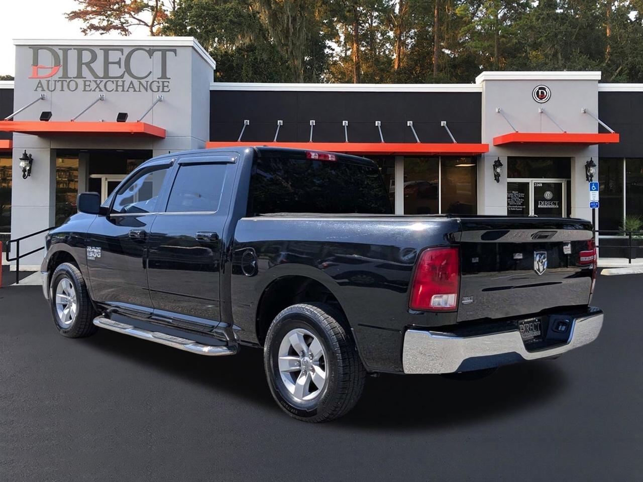 RAM 1500 Classic Tradesman Crew Cab SWB 2WD 2021