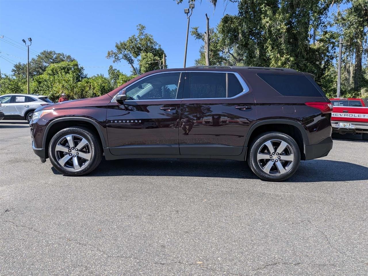 Chevrolet Traverse LT Leather FWD 2021