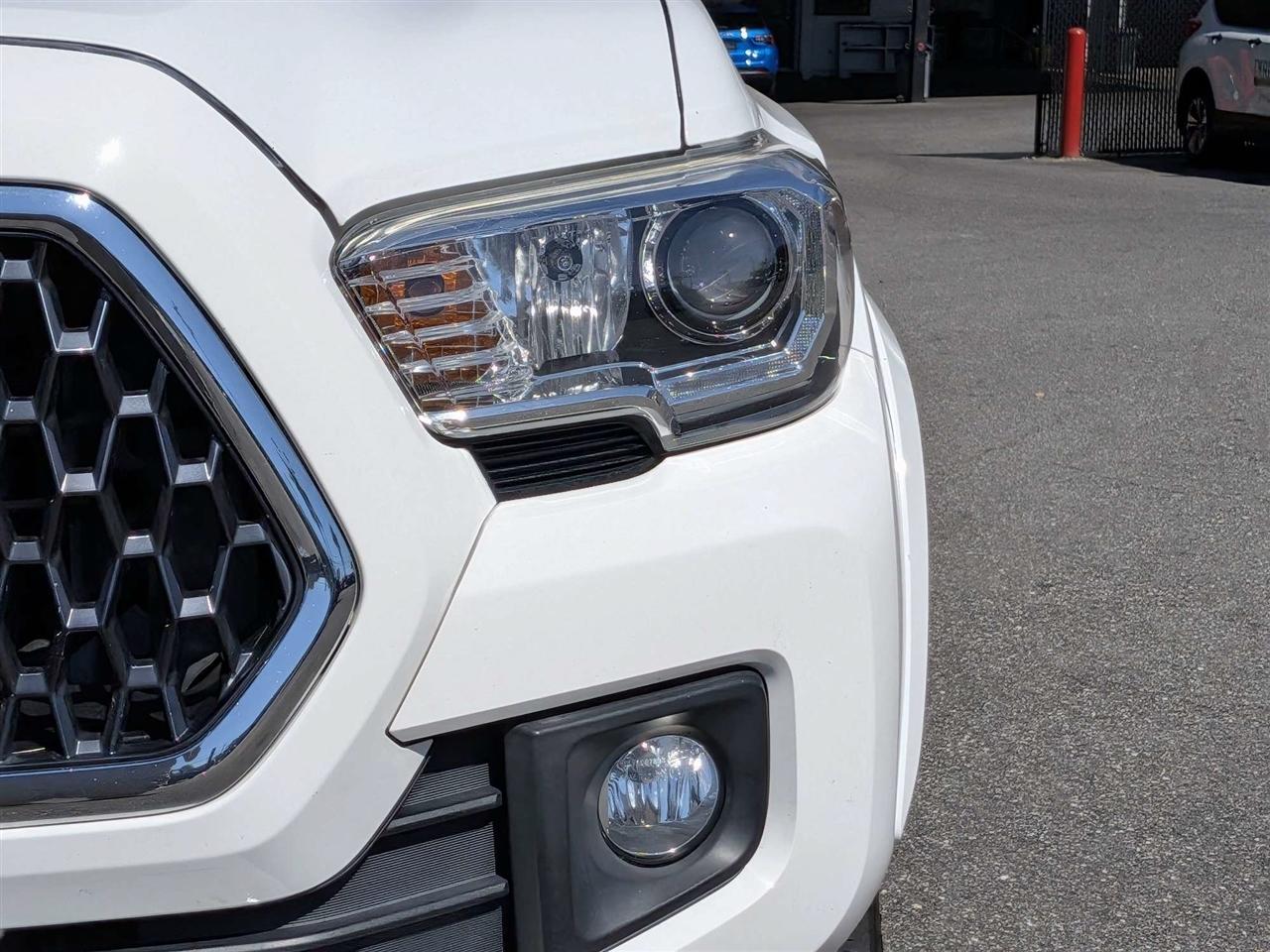Toyota Tacoma SR5 Double Cab Long Bed V6 6AT 2WD 2019