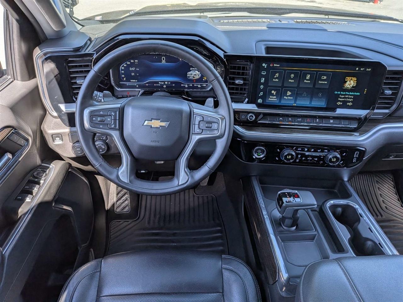 Chevrolet Silverado 1500 LT Crew Cab 2WD 2024