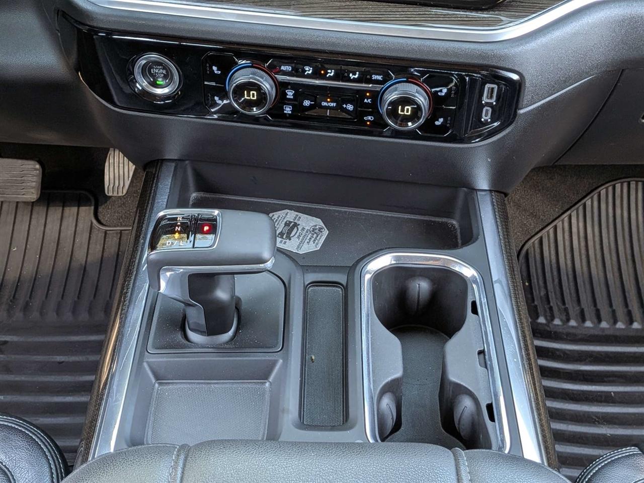 Chevrolet Silverado 1500 LT Crew Cab 2WD 2024