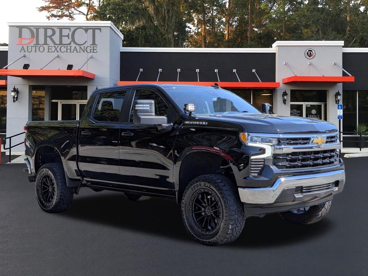 Chevrolet Silverado 1500 LT Crew Cab 2WD 2024