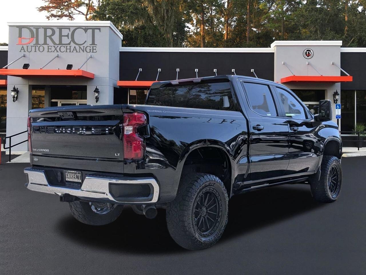 Chevrolet Silverado 1500 LT Crew Cab 2WD 2024