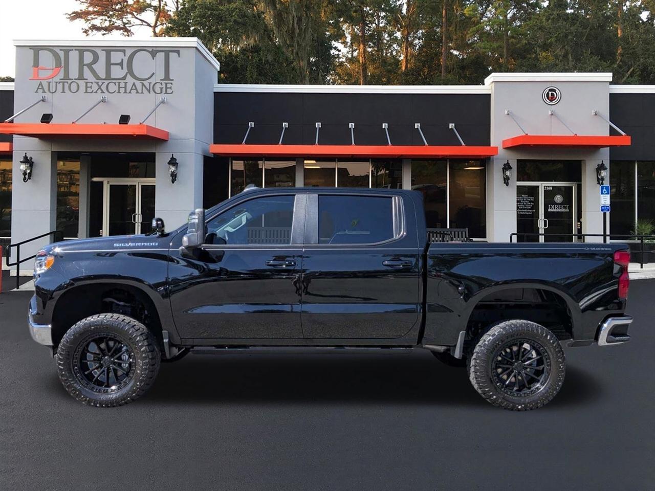 Chevrolet Silverado 1500 LT Crew Cab 2WD 2024